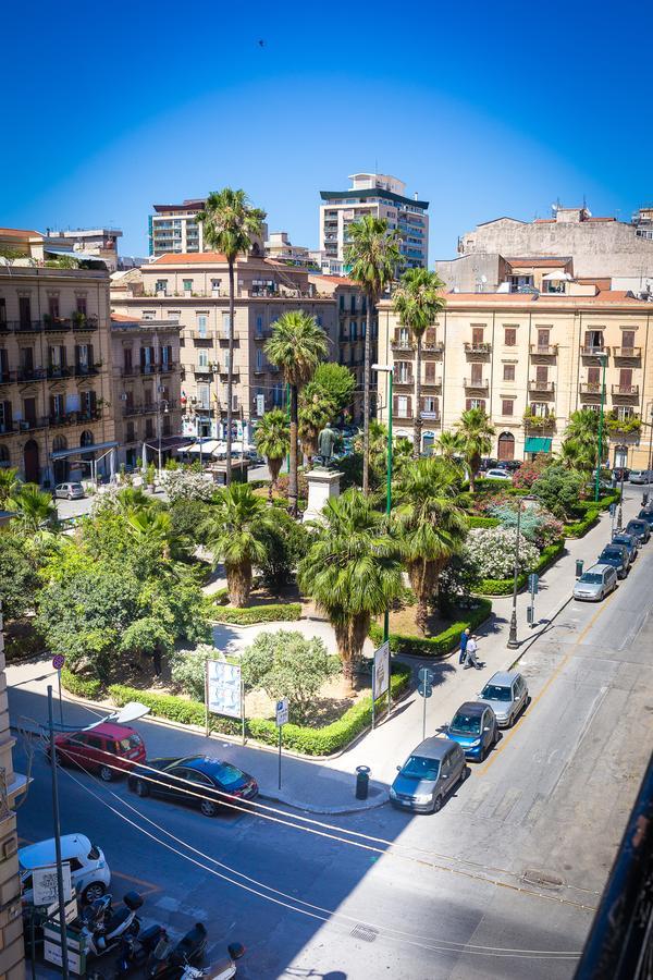 Liberty Suites Palermo Bagian luar foto