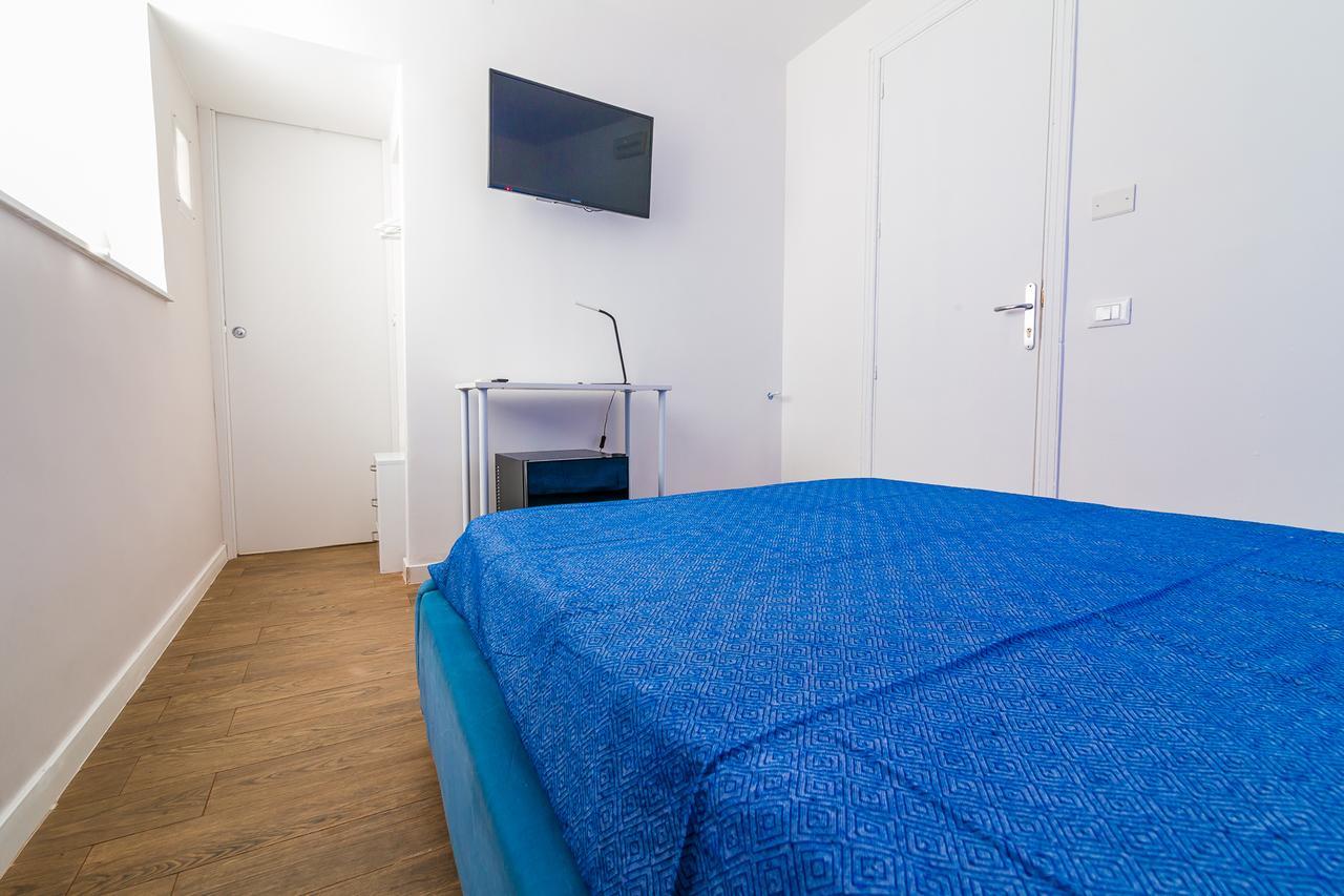 Liberty Suites Palermo Bagian luar foto