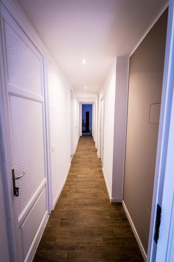 Liberty Suites Palermo Bagian luar foto