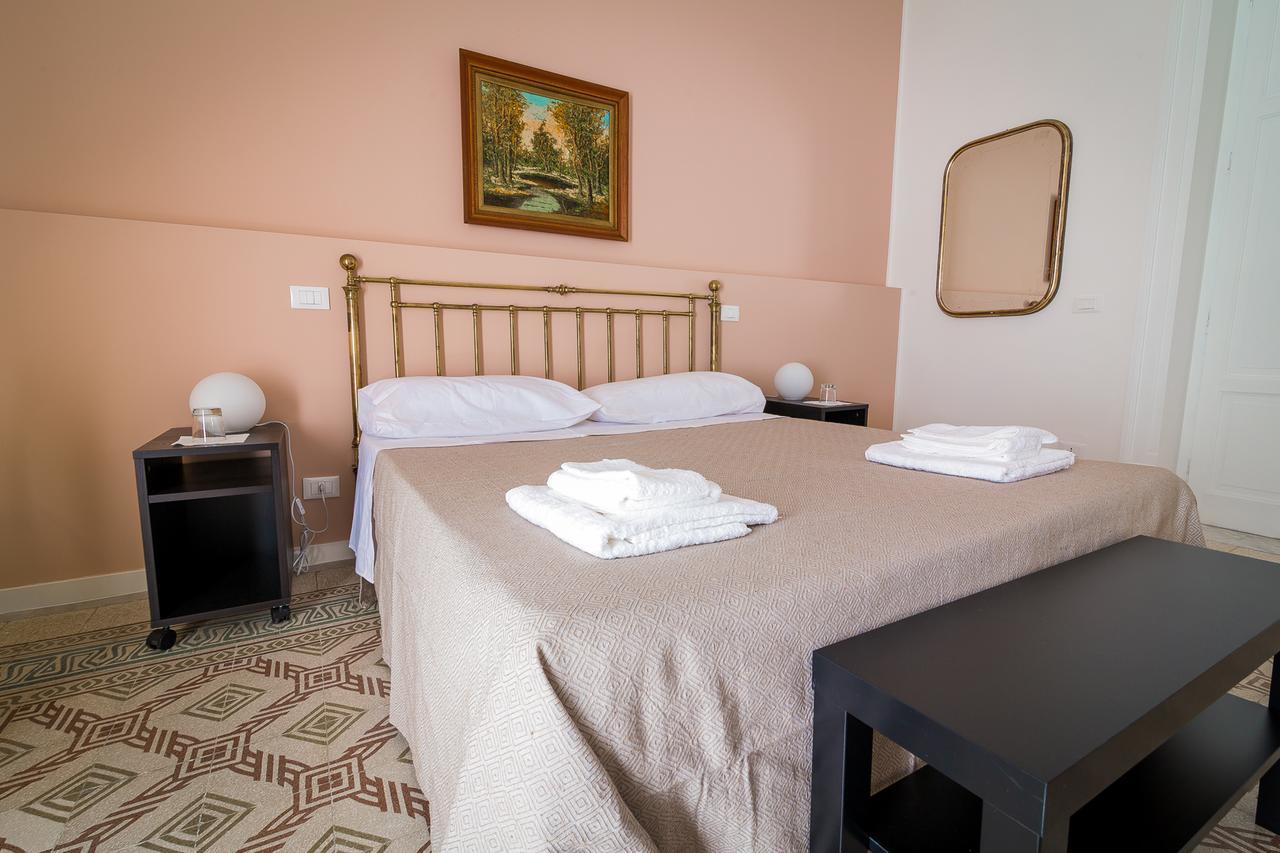 Liberty Suites Palermo Bagian luar foto
