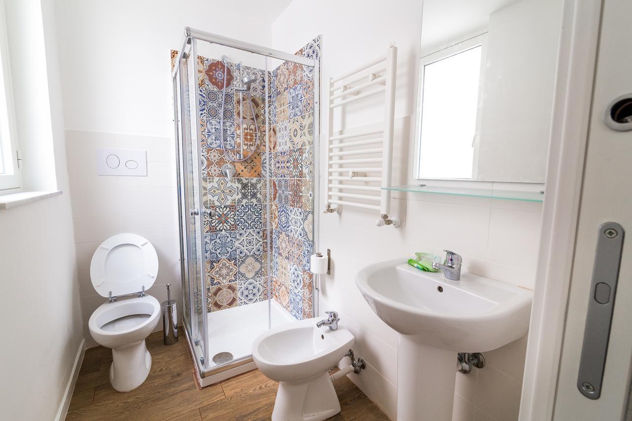 Liberty Suites Palermo Bagian luar foto