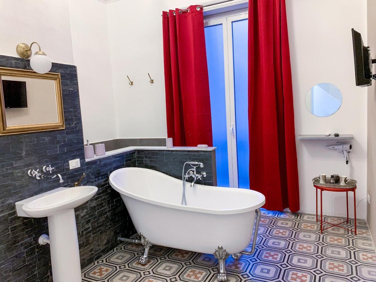 Liberty Suites Palermo Bagian luar foto