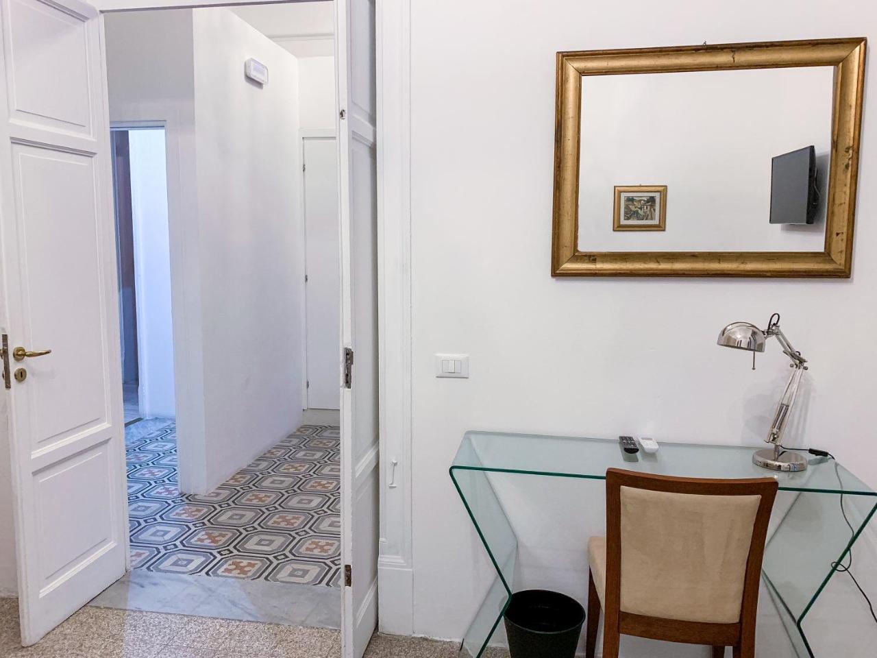 Liberty Suites Palermo Bagian luar foto